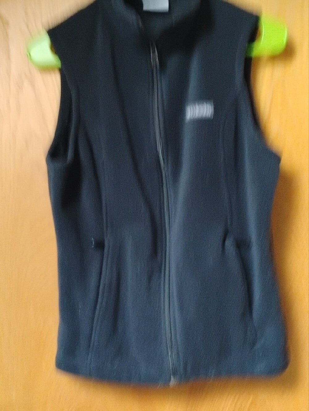 Columbia Women's Black Sleeveless Fleece Vest - Picture 3 of 4